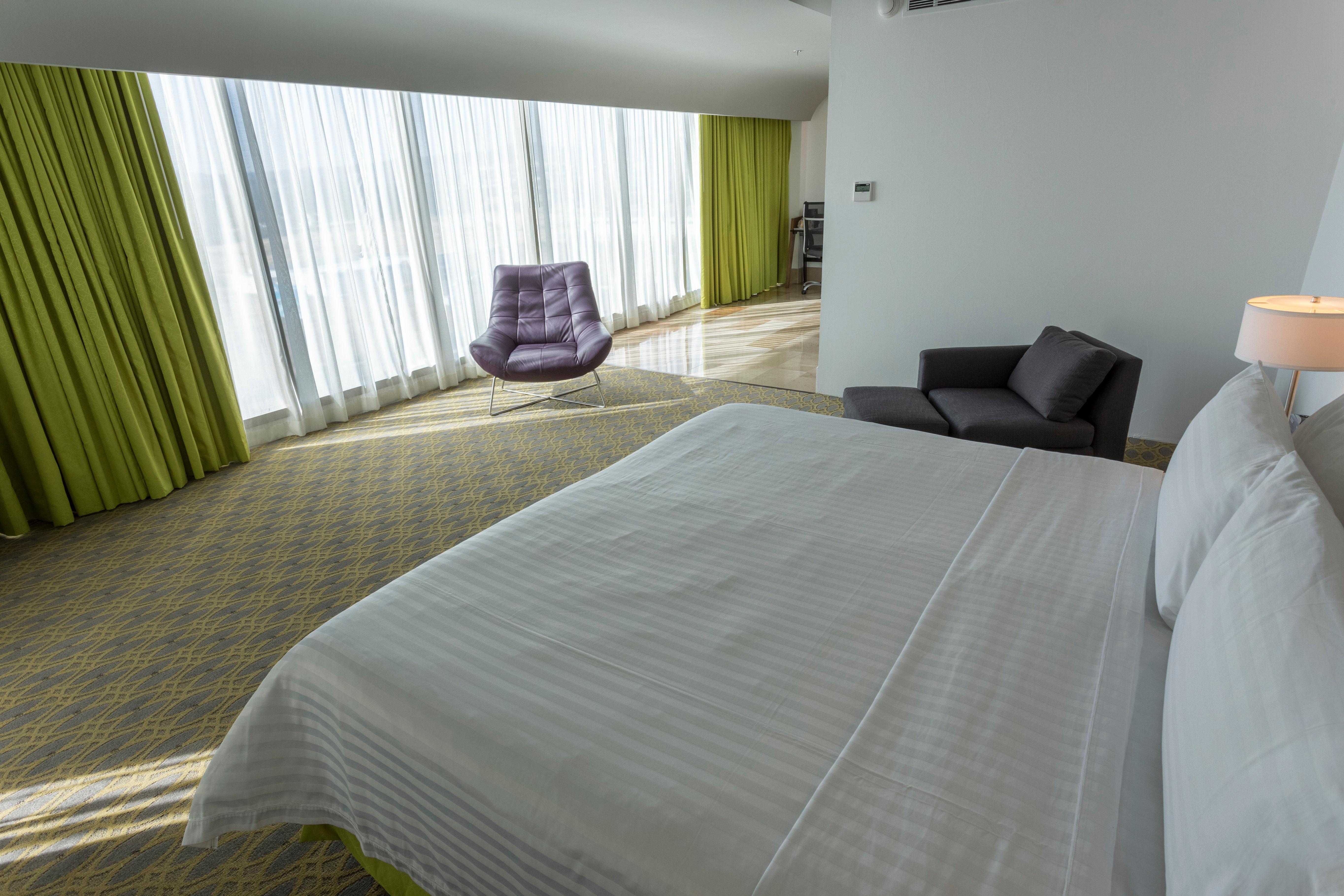 Holiday Inn Queretaro Zona Krystal By Ihg Bagian luar foto
